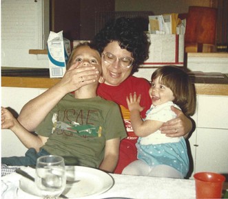 Lindy and her mom, Suzy, have always been close. Pictured here with Lindy's brother, Bobby.